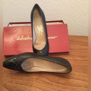 Salvatore Ferragamo Women Pumps Shoes Leather Black Suede Sz 7-8 US (8.5 AA EU)